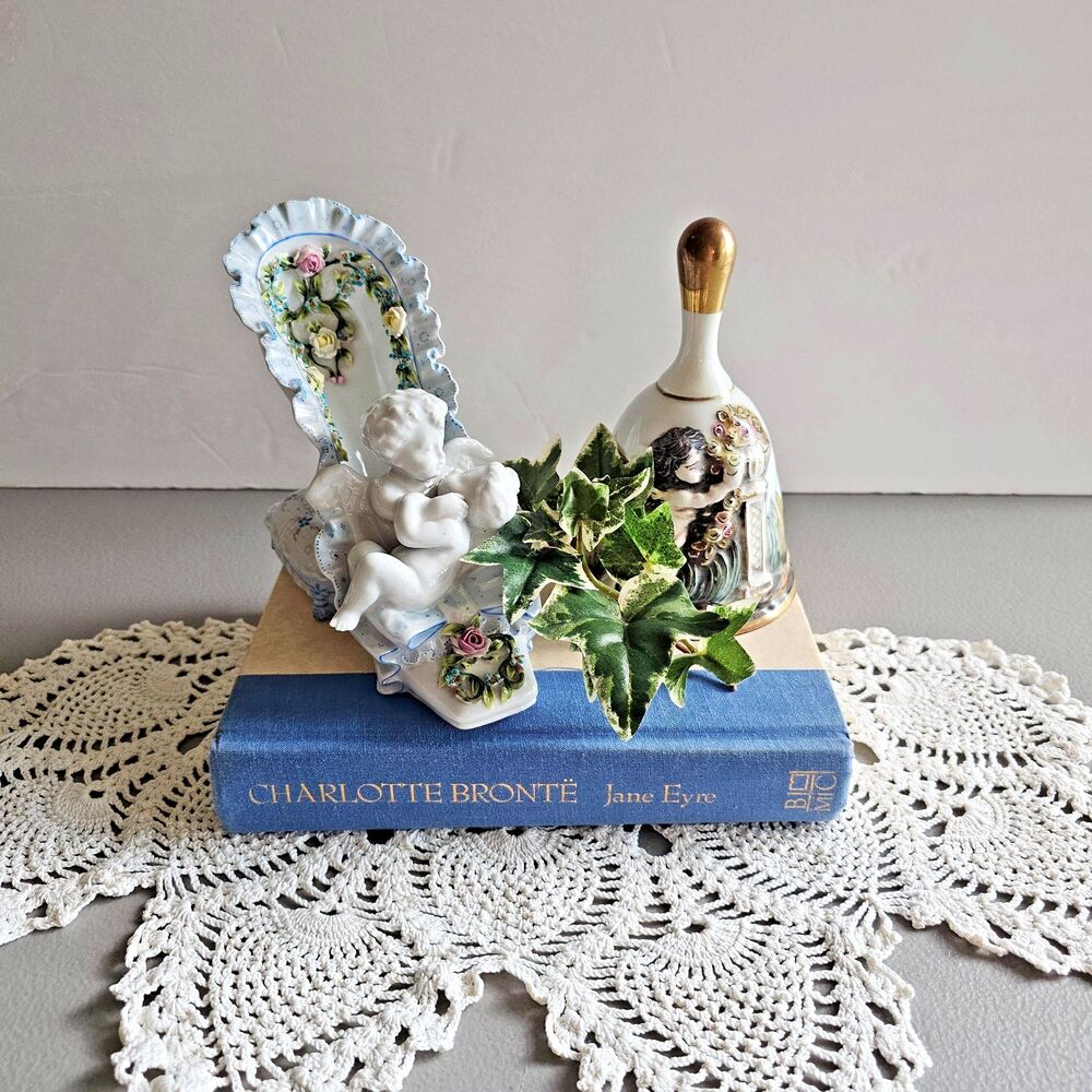 Decorative Vignette Porcelain Shoe Capodimonte Bell Cherubs Romance Shabby Chic